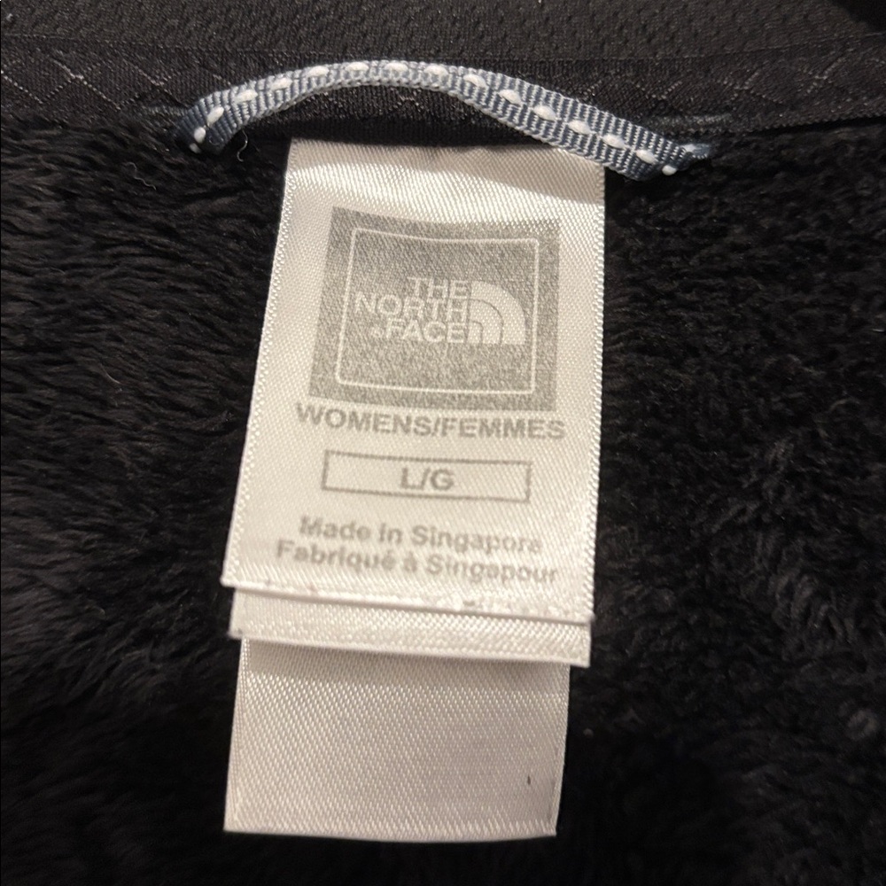 The North Face Women’s vest - Picture 4 of 5